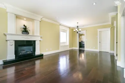 6808 Dunnedin Street, Burnaby, BC, Burnaby — Half Duplex for sale