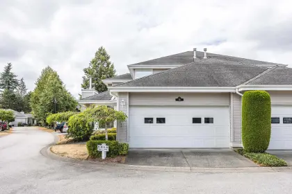 30 20770 97b Avenue, Langley, BC, Langley — Townhouse for sale