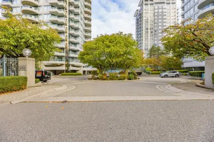 604 13383 108 Avenue, Surrey, BC, Surrey — Apartment/Condo for sale
