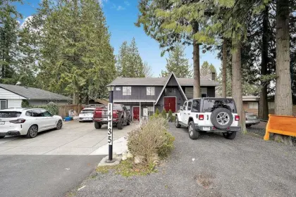 14735 60 Avenue, Surrey, BC, Surrey — Single Family Residence for sale