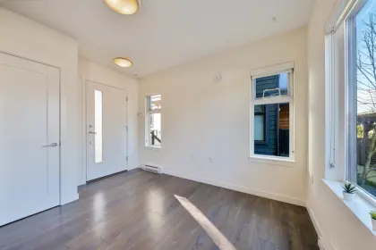2735 Ward Street, Vancouver, BC, Vancouver — Townhouse for sale