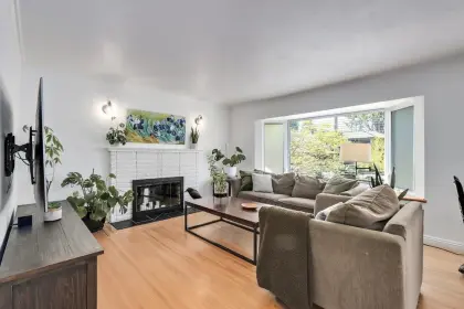 772 Winona Avenue, North Vancouver, BC, North vancouver — Single Family Residence for sale