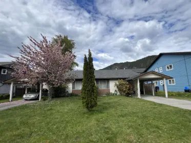 1558 Eagle Run Drive, Squamish, BC, Squamish — Single Family Residence for sale