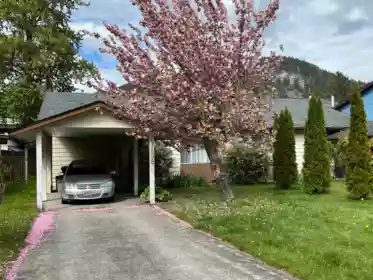 1558 Eagle Run Drive, Squamish, BC, Squamish — Single Family Residence for sale