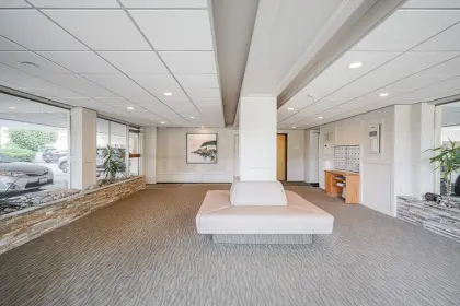 105 2187 Bellevue Avenue, West Vancouver, BC, West vancouver — Apartment/Condo for sale