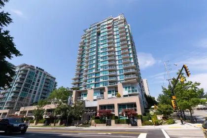 805 188 E Esplanade, North Vancouver, BC, North vancouver — Apartment/Condo for sale