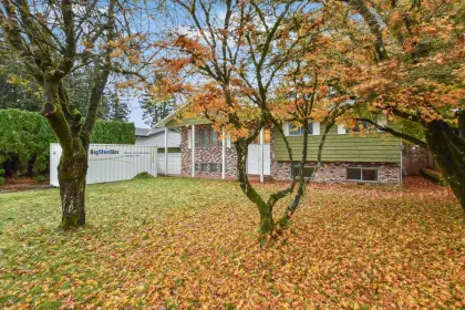 32664 Hacienda Place, Abbotsford, BC, Abbotsford — Single Family Residence for sale