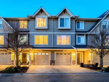 10 9232 Woodbine Street, Chilliwack, BC, Chilliwack — Townhouse for sale