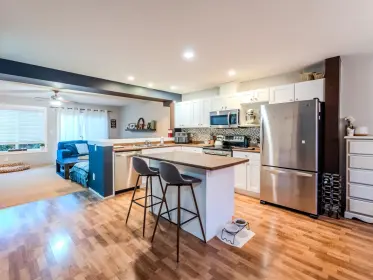 10 9232 Woodbine Street, Chilliwack, BC, Chilliwack — Townhouse for sale