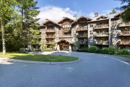 421 4660 Blackcomb Way, Whistler, BC, Whistler — Apartment/Condo for sale