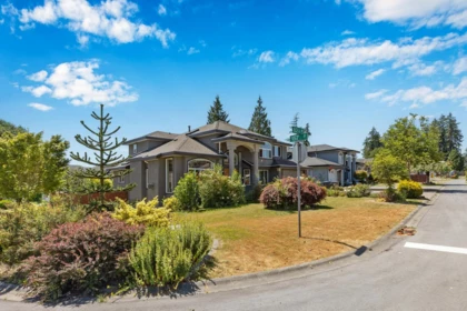 15696 82a Avenue, Surrey, BC, Surrey — Single Family Residence for sale