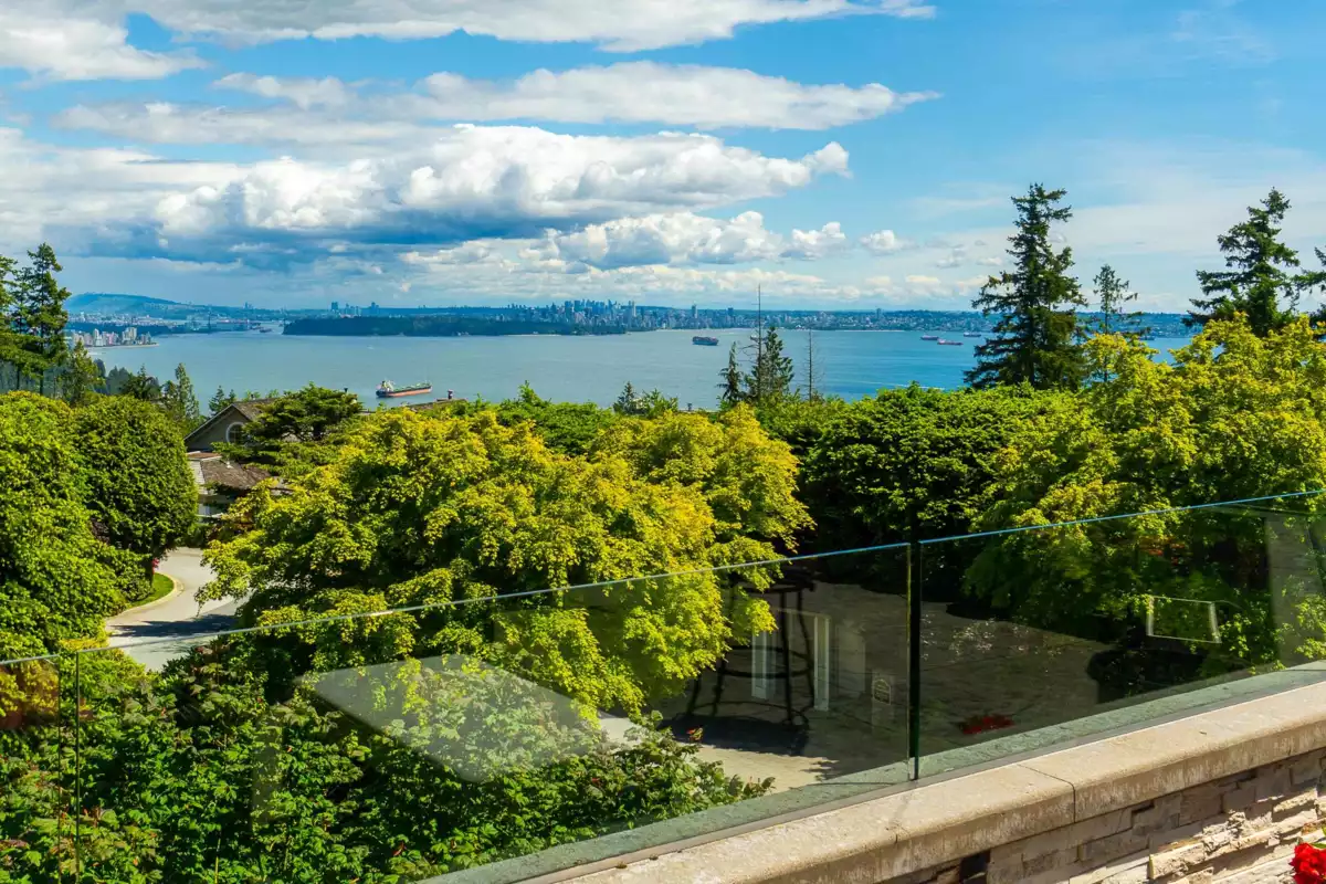 Bedroom 4 Photo of 5401 West Vista Court, West Vancouver, BC