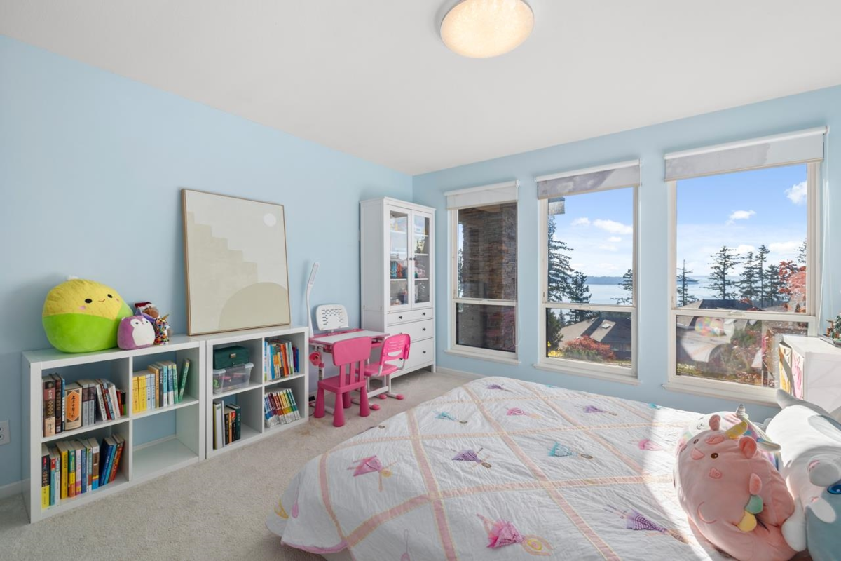 Garage Interior Photo of 5401 West Vista Court, West Vancouver, BC