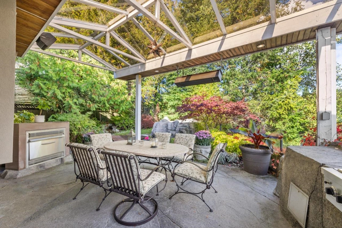 Street View Photo of 5401 West Vista Court, West Vancouver, BC