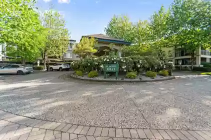202 19528 Fraser Highway, Surrey, BC, Surrey — Apartment/Condo for sale