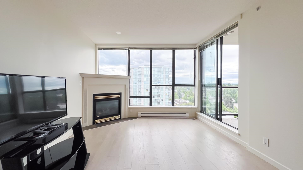 Dining Area Photo of 1305 8180 Granville Avenue, Richmond, BC