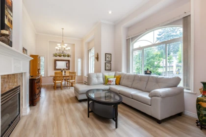 12291 100 Avenue, Surrey, BC, Surrey — Half Duplex for sale