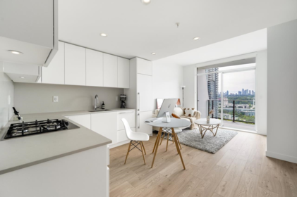2101 2181 Madison Avenue, Burnaby, BC, Burnaby — Apartment/Condo for sale