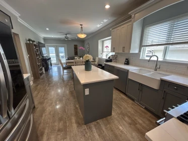 32526 Abercrombie Place, Mission, BC, Mission — Single Family Residence for sale