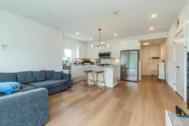 MLS R3025100