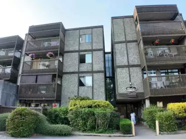 111 13507 96 Avenue, Surrey, BC, Surrey — Apartment/Condo for sale