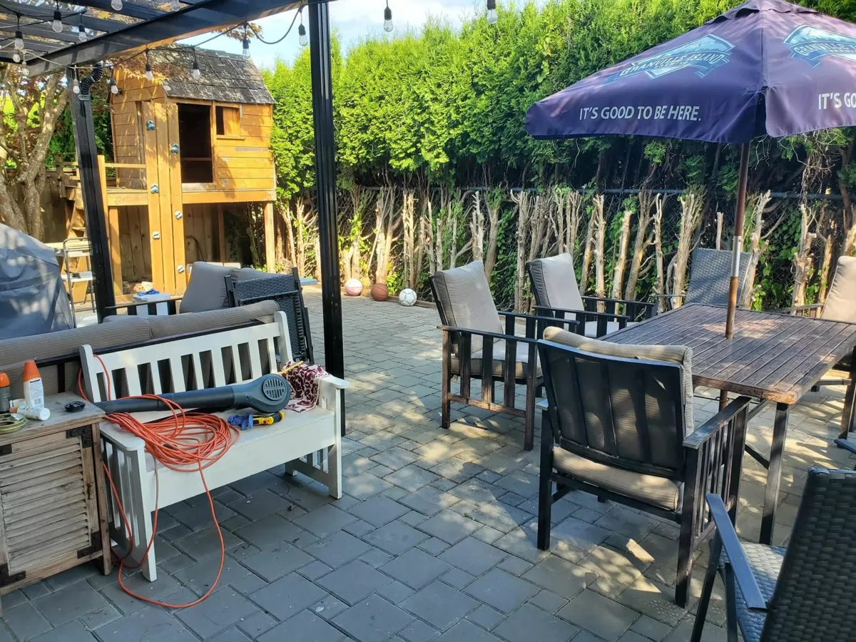 Family Room Photo of 10690 Hollybank Drive, Richmond, BC