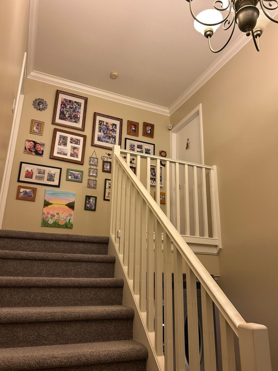 Kitchen Photo of 10690 Hollybank Drive, Richmond, BC