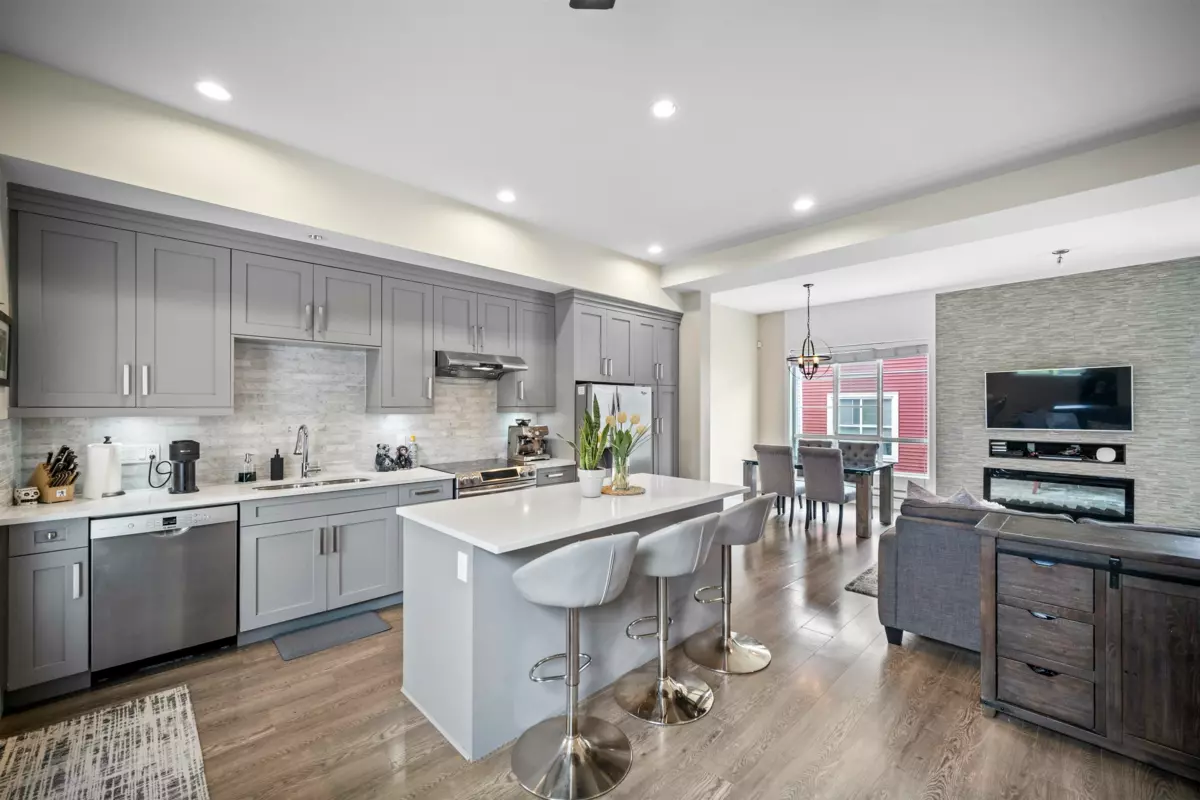 Dining Area Photo of 12 6945 185 Street, Surrey, BC