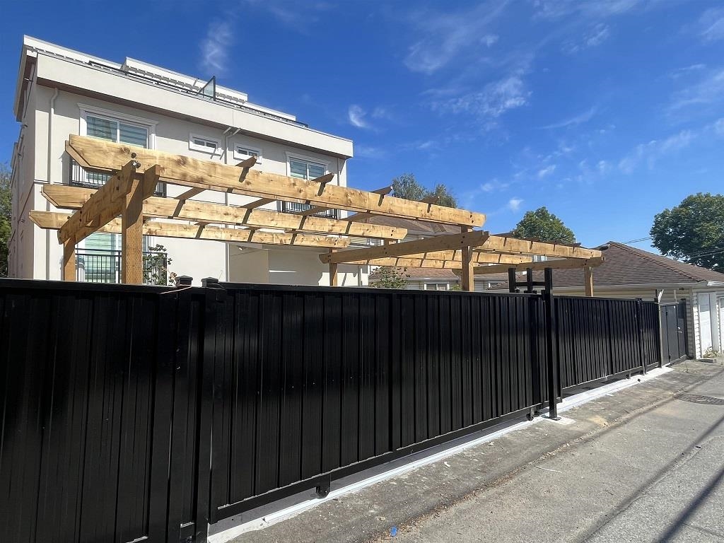 Family Room Photo of 8375 French Street, Vancouver, BC
