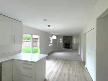 1047 Cornwall Drive, Port Coquitlam, BC, Port Coquitlam — Single Family Residence for sale