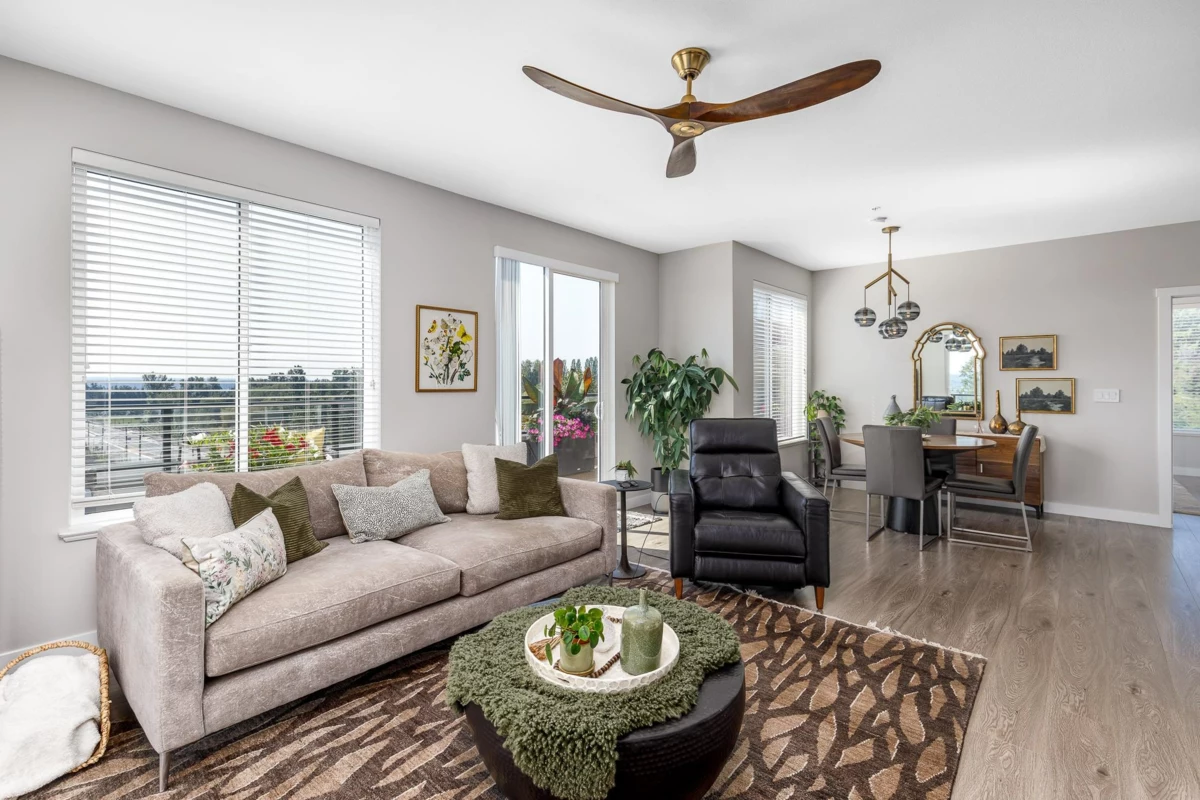 Pantry Photo of 501 20826 72 Avenue, Langley, BC