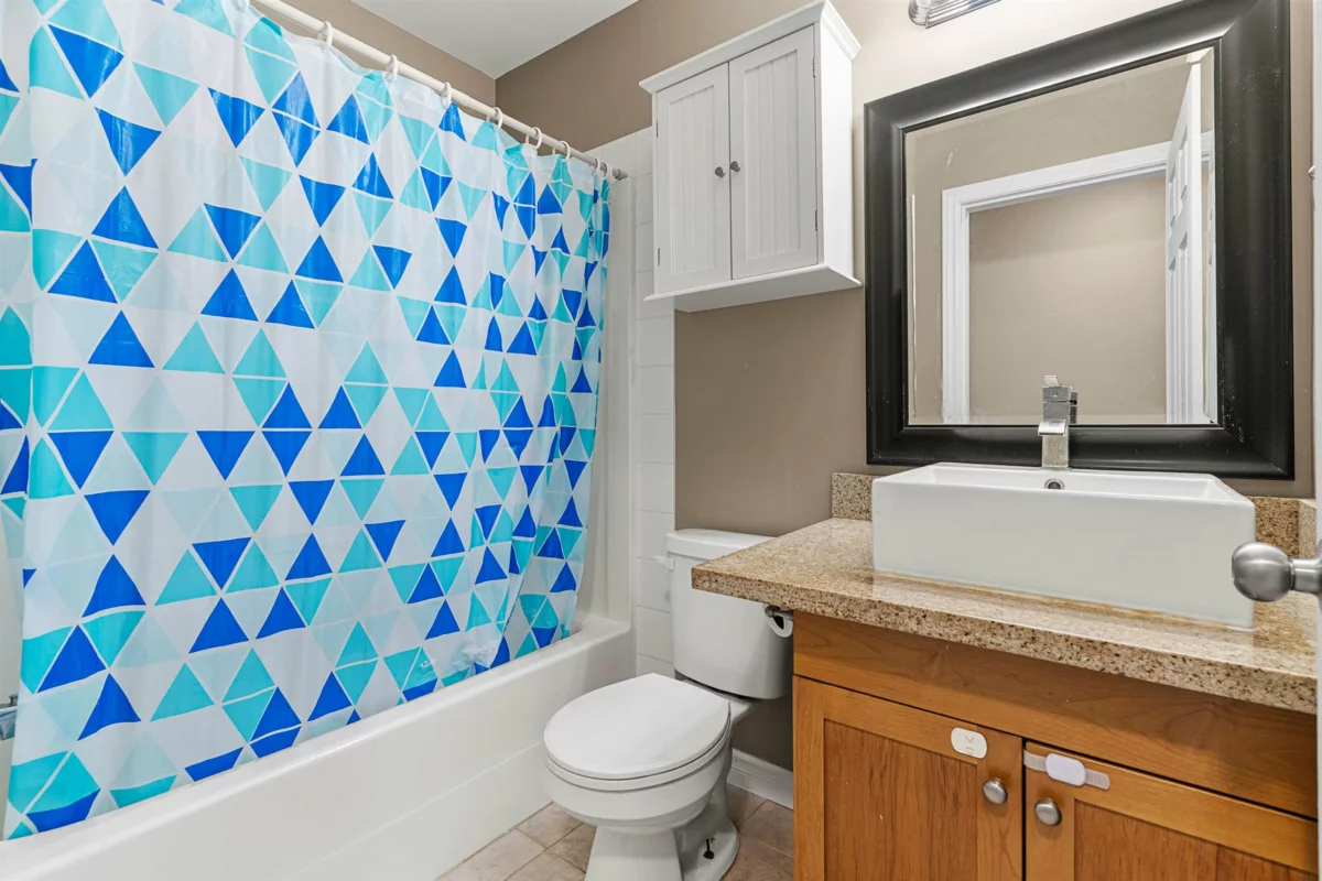 Entry Foyer Photo of 7 5900 Jinkerson Road, Chilliwack, BC