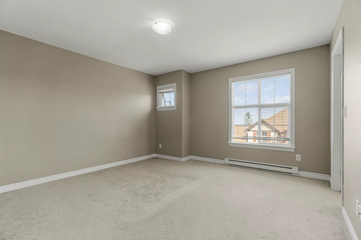 Hallway Photo of 7 5900 Jinkerson Road, Chilliwack, BC