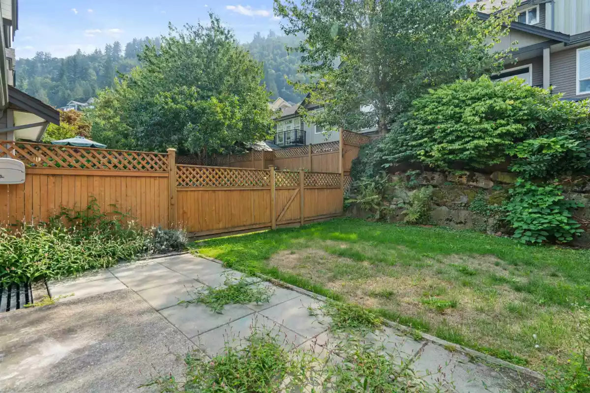 Outdoor Deck Photo of 7 5900 Jinkerson Road, Chilliwack, BC