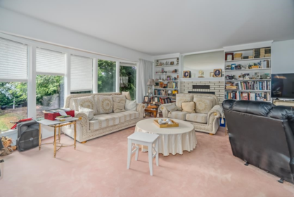 Breakfast Nook Photo of 6655 Beharrell Road, Abbotsford, BC