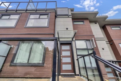 15 2358 Western Avenue, North Vancouver, BC, North Vancouver — Townhouse for sale