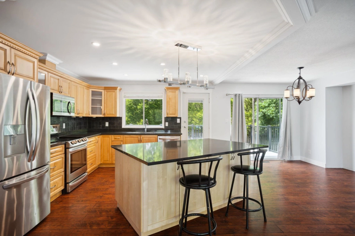 Family Room Photo of 11943 249 Street, Maple Ridge, BC