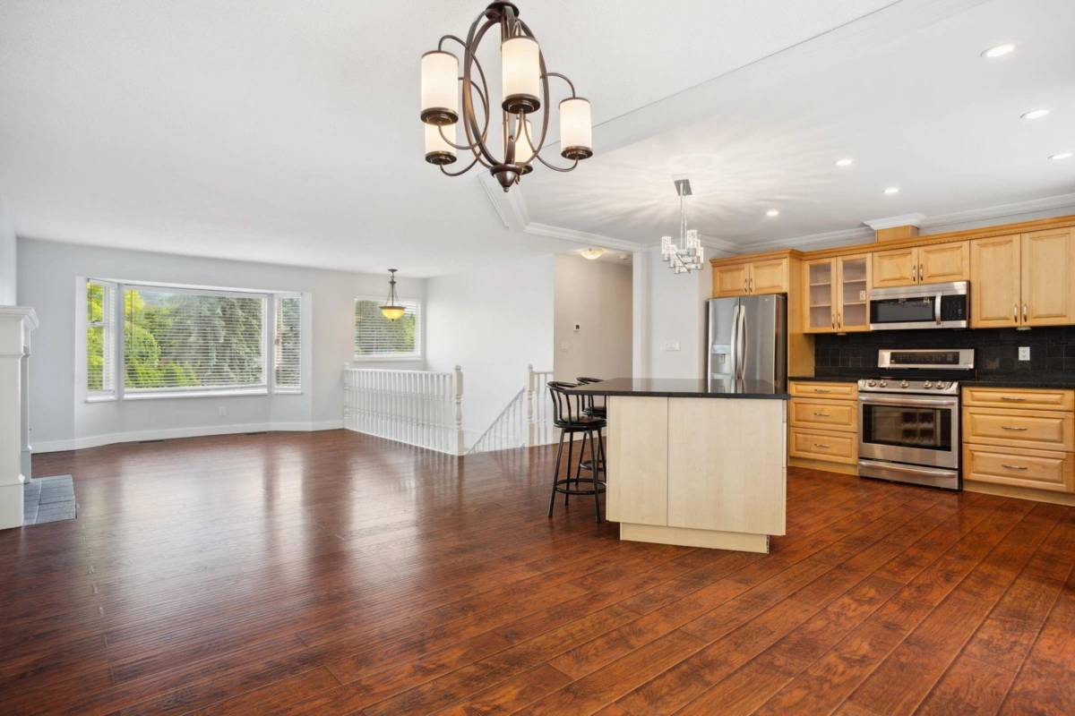 Primary Bedroom Photo of 11943 249 Street, Maple Ridge, BC