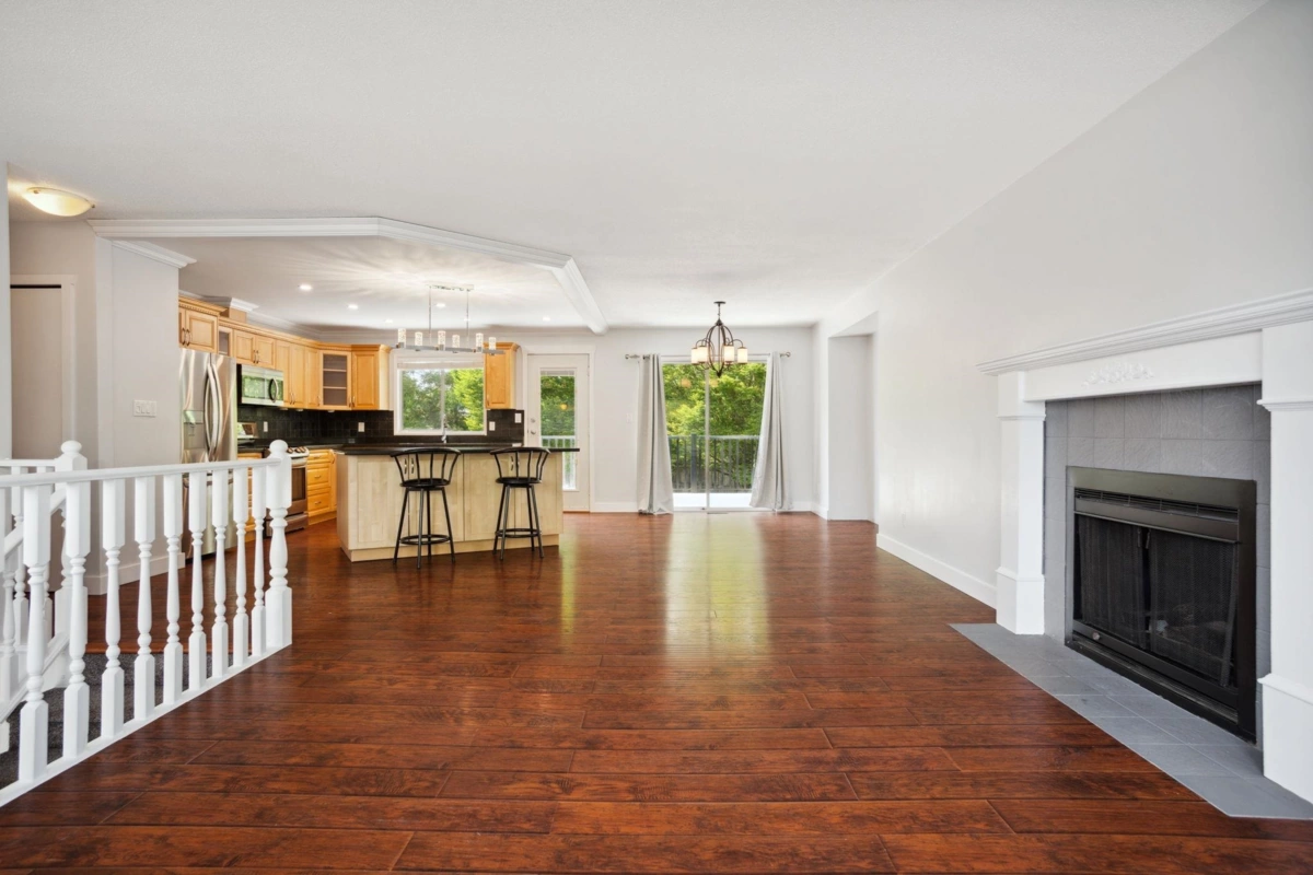 Walk-In Closet Photo of 11943 249 Street, Maple Ridge, BC
