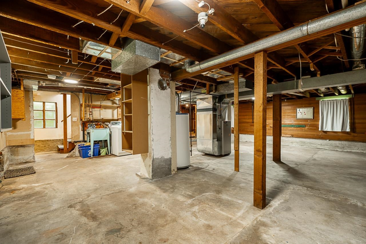 Backyard Photo of 7386 Humphries Avenue, Burnaby, BC