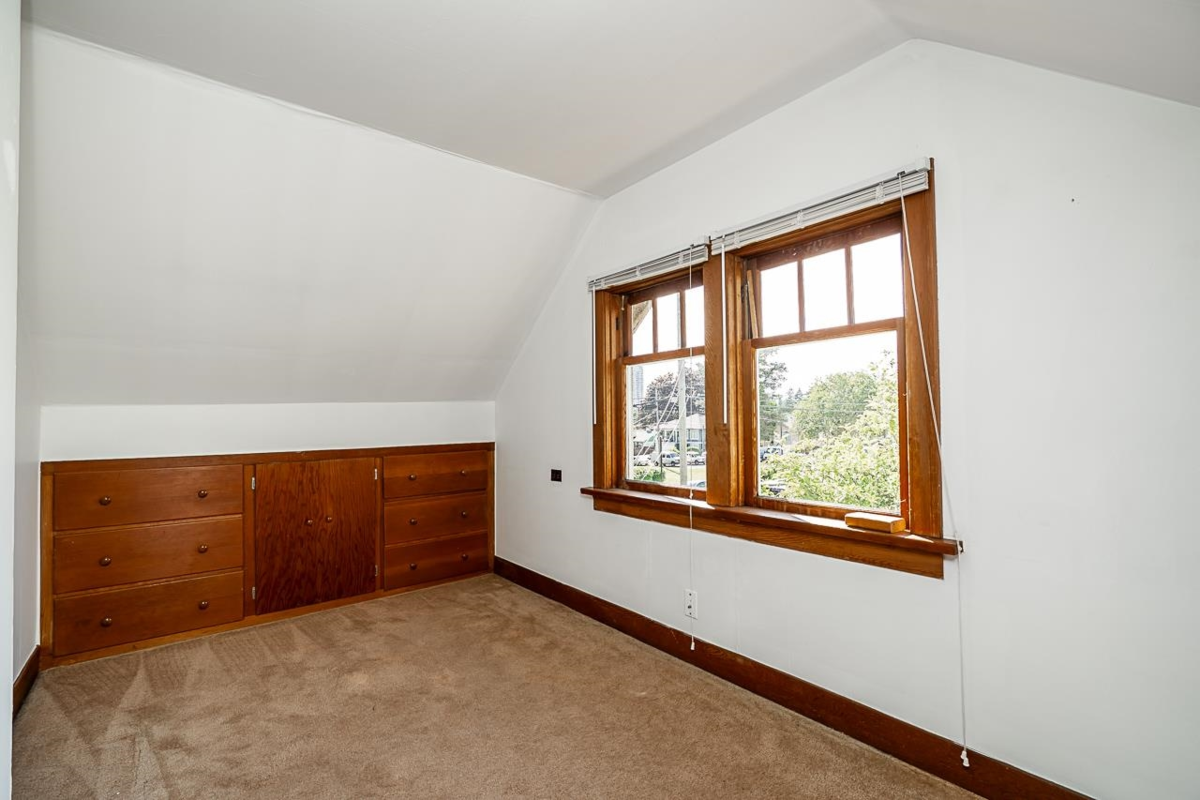 Garage Interior Photo of 7386 Humphries Avenue, Burnaby, BC