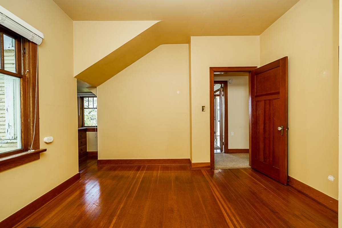 Loft / Bonus Room Photo of 7386 Humphries Avenue, Burnaby, BC