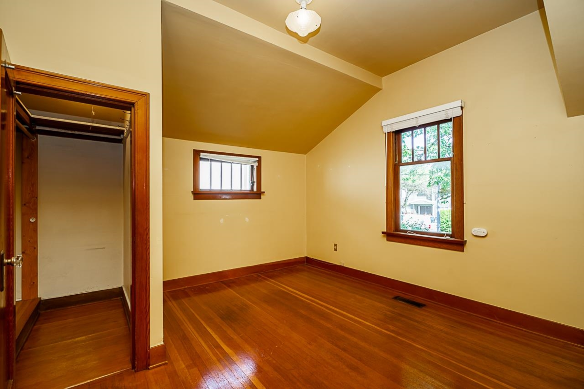 Office / Den Photo of 7386 Humphries Avenue, Burnaby, BC