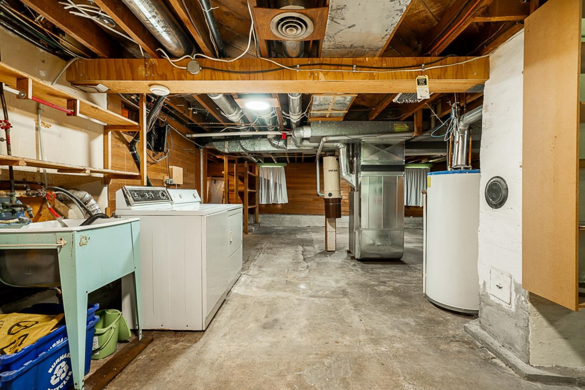 Outdoor Deck Photo of 7386 Humphries Avenue, Burnaby, BC