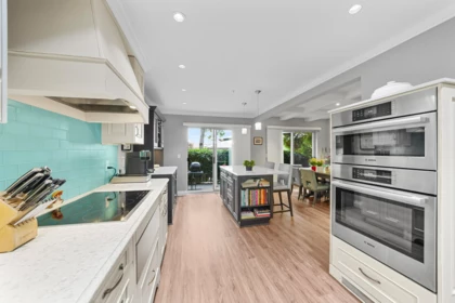 1 222 E 5th Street, North Vancouver, BC, North Vancouver — Townhouse for sale