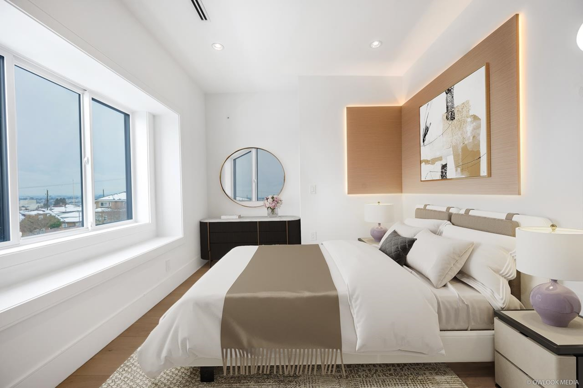 Primary Bathroom Photo of 1319 E 62nd Street, Vancouver, BC