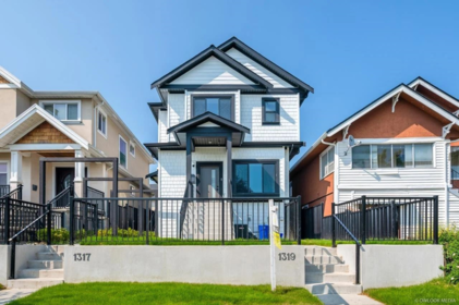 1319 E 62nd Street, Vancouver, BC, Vancouver — Half Duplex for sale