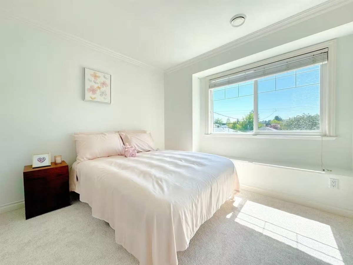 Backyard Photo of 2818 W 19th Avenue, Vancouver, BC