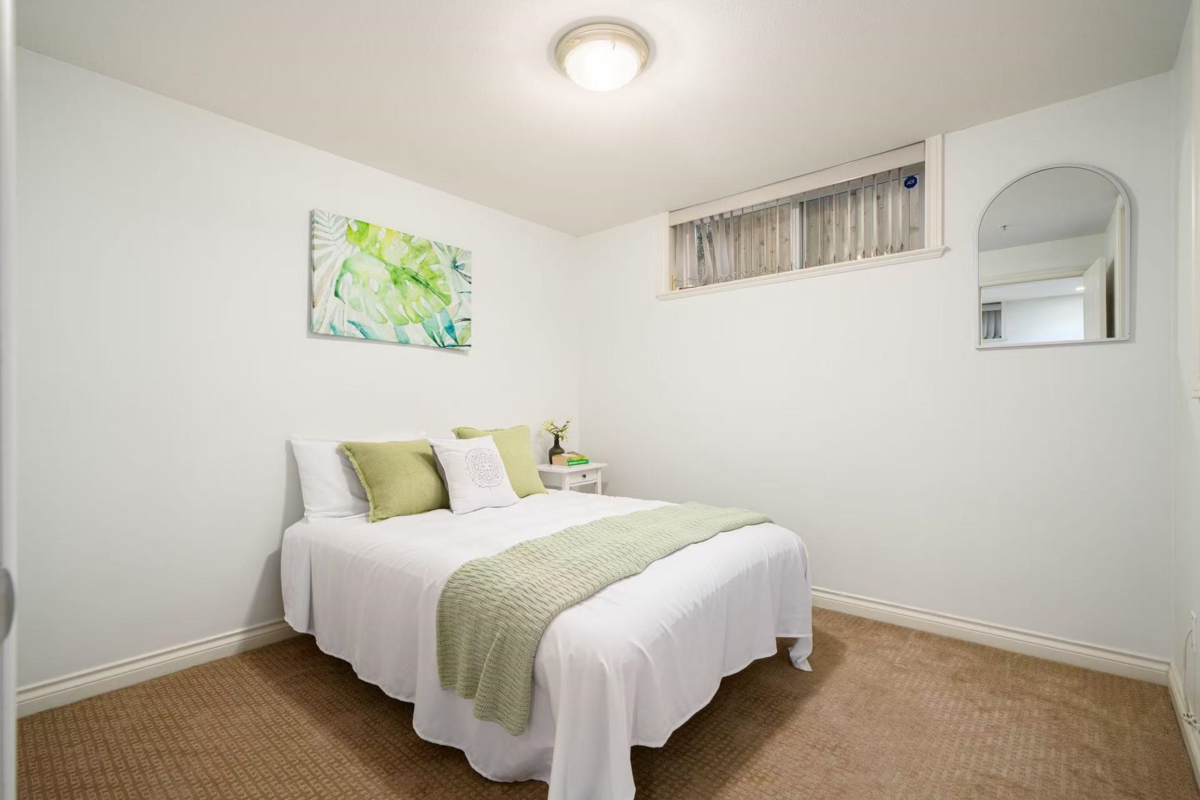 Hot Tub / Spa Photo of 2818 W 19th Avenue, Vancouver, BC