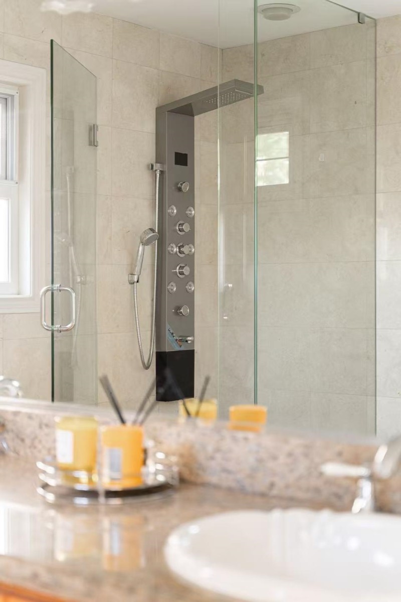 Staircase Photo of 2818 W 19th Avenue, Vancouver, BC